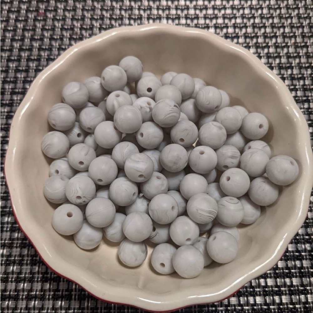 25 Qty 12mm 🌚 Marble Gray Color Silicone Beads
